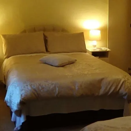 Gortnaboul House Bed & Breakfast *